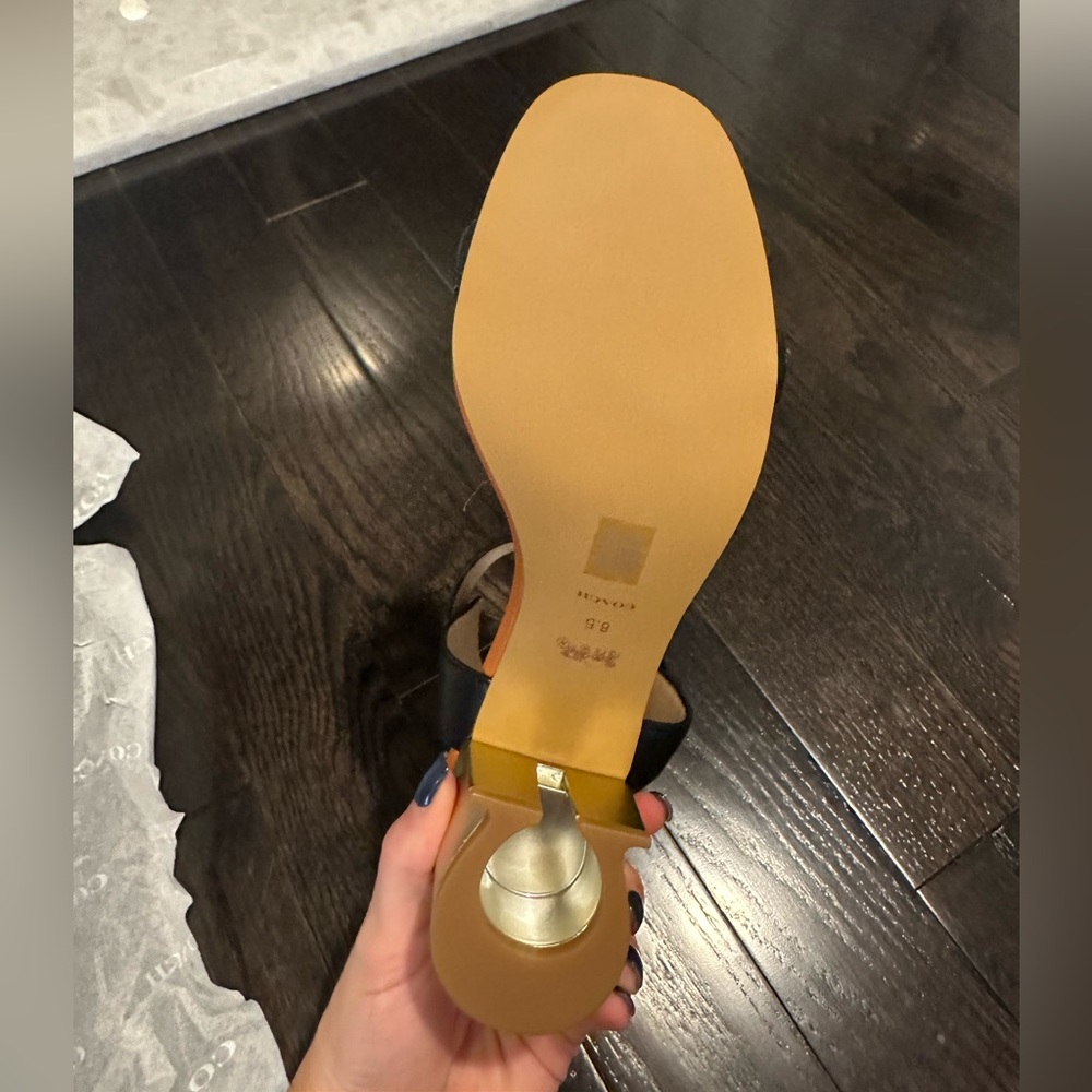 Coach Marci Sandal Size 8.5 NWT - Picture 8 of 9